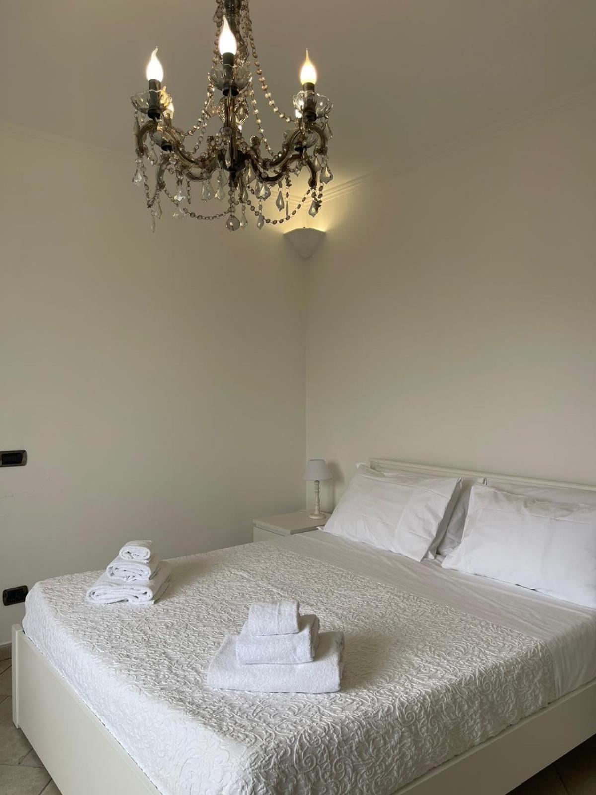 Villa Valentina Suite Маса Лубрензе Екстериор снимка