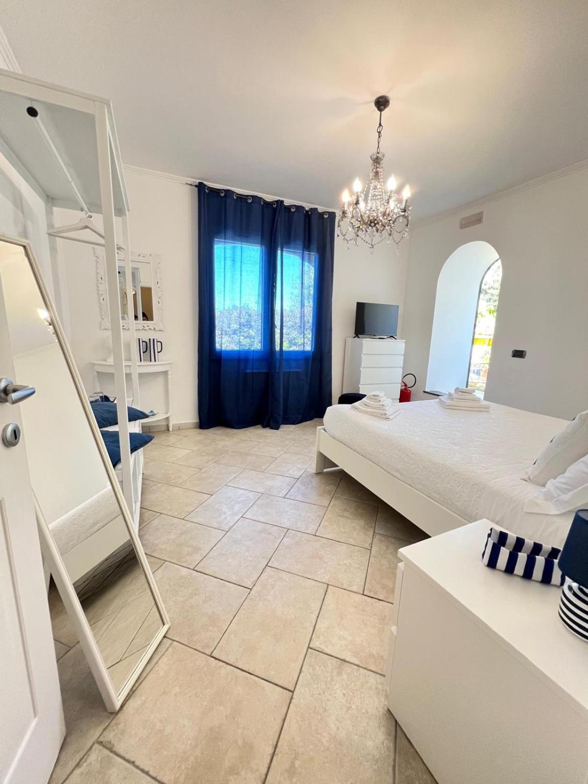 Villa Valentina Suite Маса Лубрензе Екстериор снимка